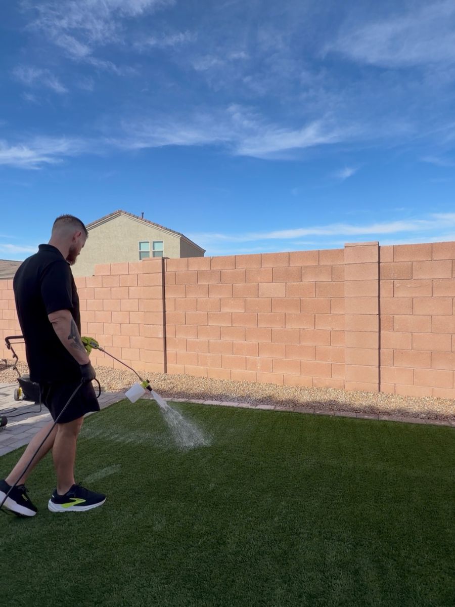 Expert Turf Pet Odor Removal